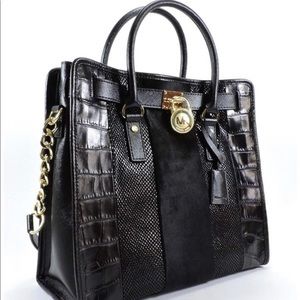 MICHAEL KORS Haircalf Large Tote (Black)